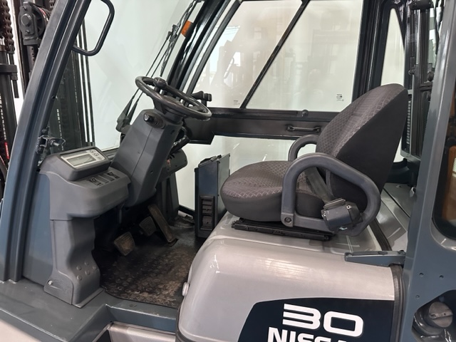 Nissan YG1D2A30Q Nissan YG1D2A30Q